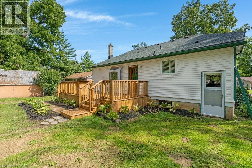 Detached for sale at 17 QUEEN Street, Branchton, North Dumfries, Ontario, photo 36
