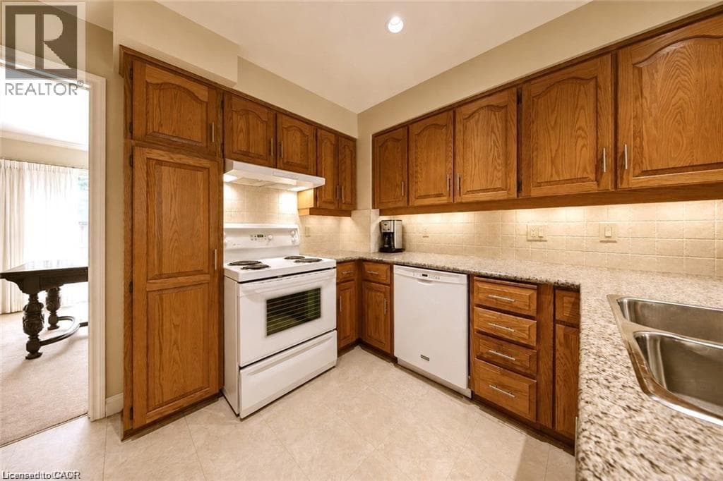 Townhouse for sale at 700 GLASGOW Street Unit# 3, Westmount, Kitchener, Ontario, photo 6