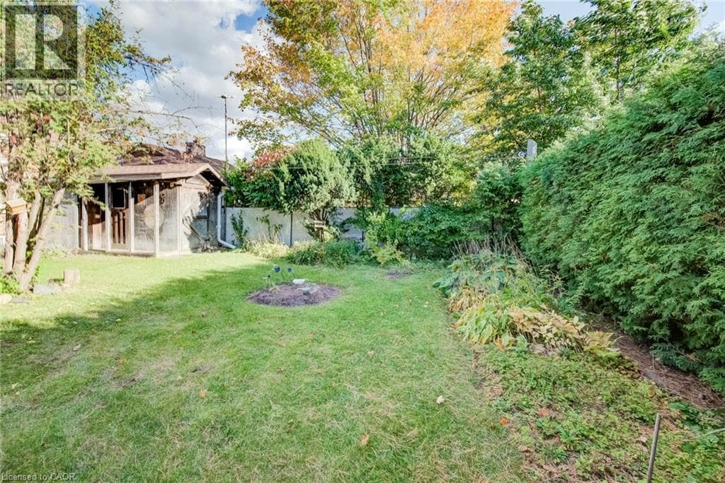 Detached for sale at 11 CRESTWOOD Avenue, Fairfield, Kitchener, Ontario, photo 37