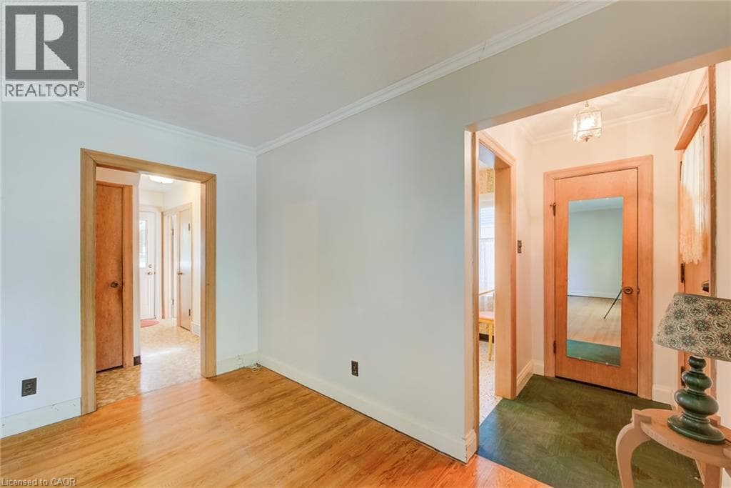 Detached for sale at 11 CRESTWOOD Avenue, Fairfield, Kitchener, Ontario, photo 9