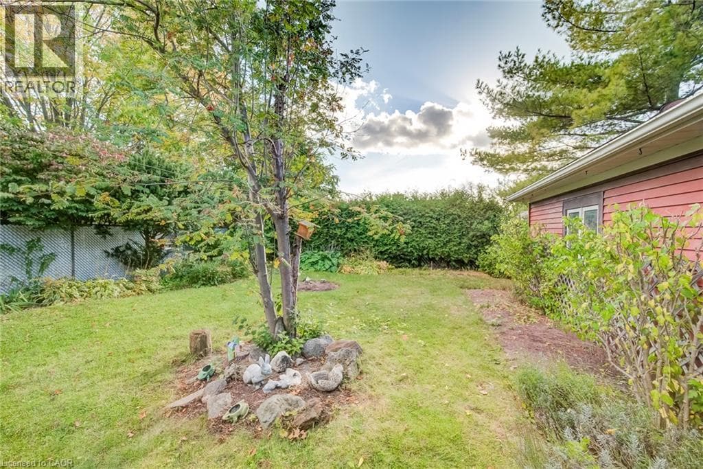 Detached for sale at 11 CRESTWOOD Avenue, Fairfield, Kitchener, Ontario, photo 35