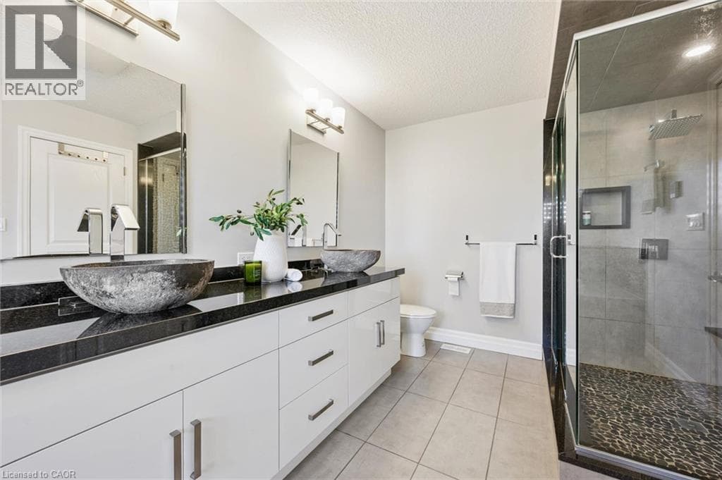 Townhouse for sale at 111 OAK PARK Drive, Carriage Crossing, Waterloo, Ontario, photo 22