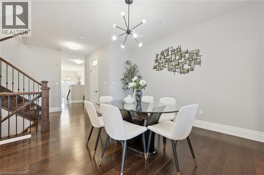 Townhouse for sale at 111 OAK PARK Drive, Carriage Crossing, Waterloo, Ontario, photo 7