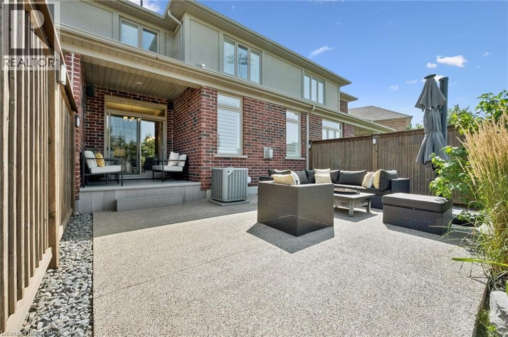 Townhouse for sale at 111 OAK PARK Drive, Carriage Crossing, Waterloo, Ontario, photo 34