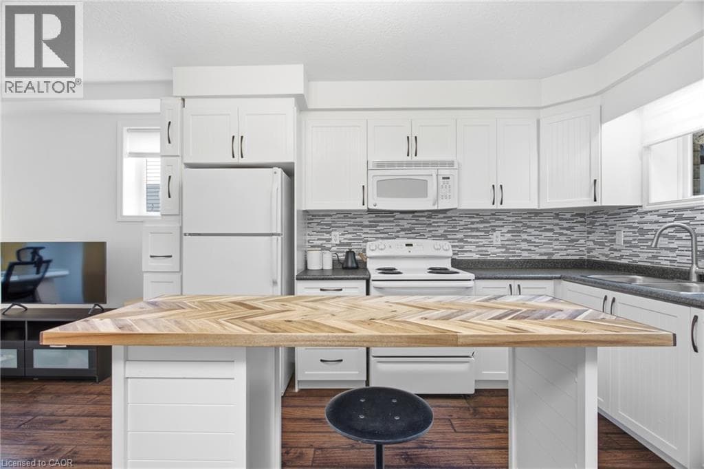 Townhouse for sale at 1941 OTTAWA Street S Unit# D11, Laurentian West, Kitchener, Ontario, photo 7
