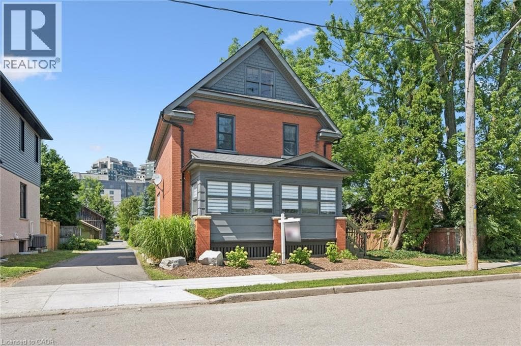 Detached for sale at 100 DAWSON Street, Uptown West, Waterloo, Ontario, photo 3