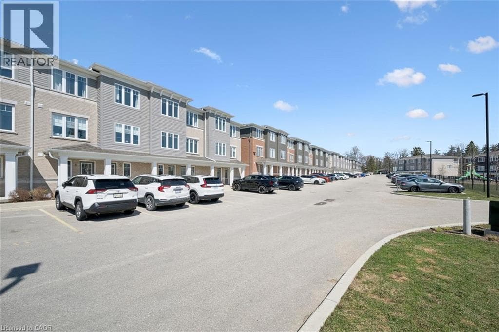 Townhouse for sale at 24 MORRISON Road Unit# A4, Chicopee, Kitchener, Ontario, photo 4