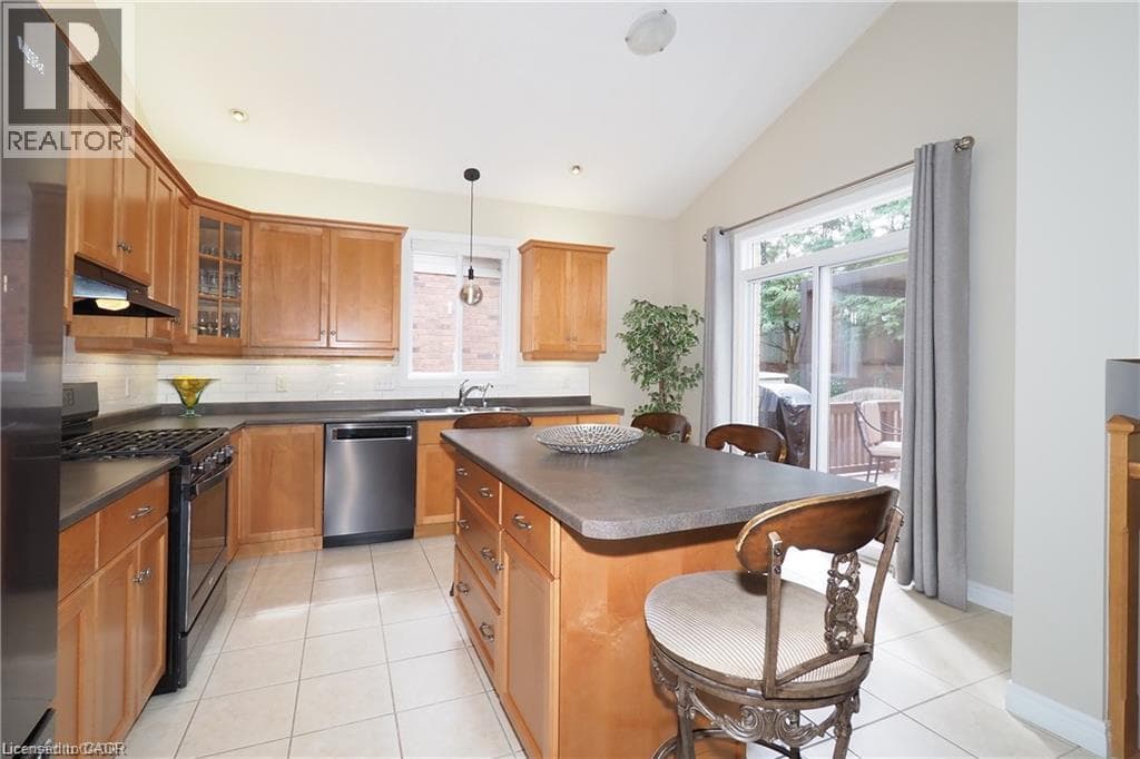 Detached for sale at 559 SPRINGWATER Drive, Conservation Meadows, Waterloo, Ontario, photo 15