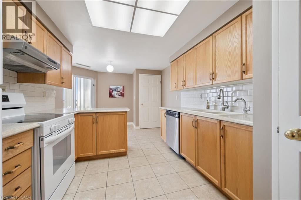 Apartment for sale at 265 WESTCOURT Place Unit# PH04, Northdale, Waterloo, Ontario, photo 19