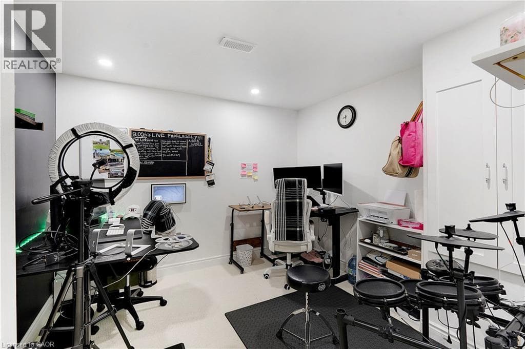Townhouse for sale at 254 WATERBROOK Lane, Doon South, Kitchener, Ontario, photo 34