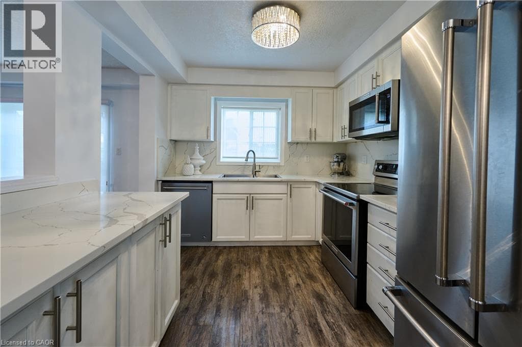 Townhouse for sale at 6 UPPER MERCER Street Unit# A1, Grand River South, Kitchener, Ontario, photo 11