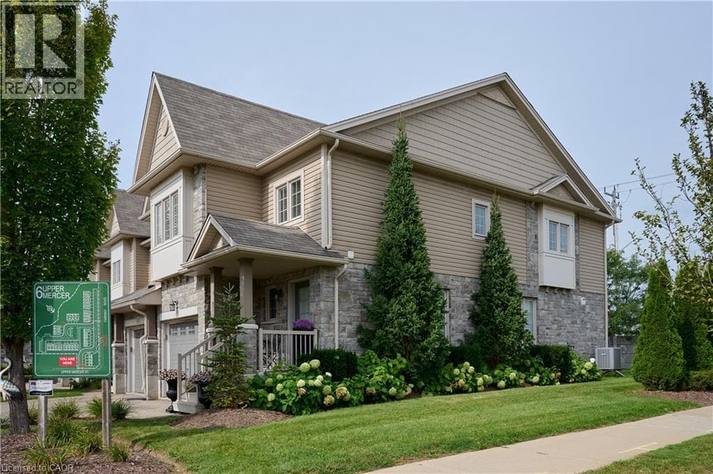 Townhouse for sale at 6 UPPER MERCER Street Unit# A1, Grand River South, Kitchener, Ontario, photo 3