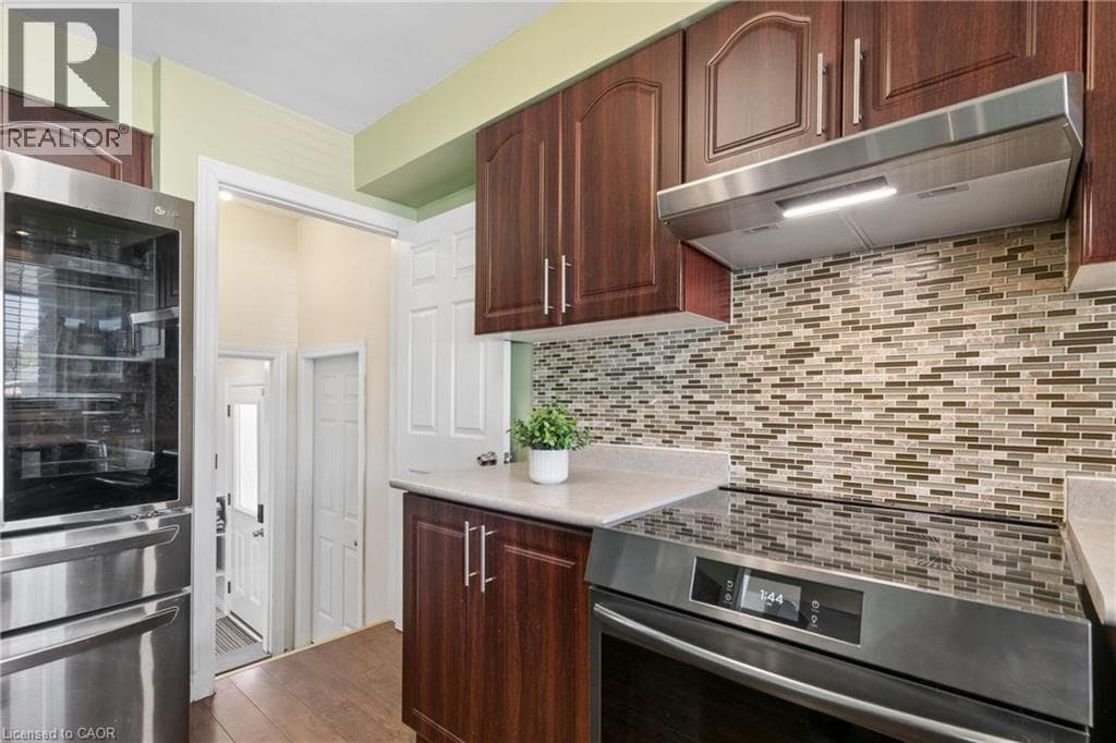 Detached for sale at 61 FAIRLAWN Road, Vanier, Kitchener, Ontario, photo 11