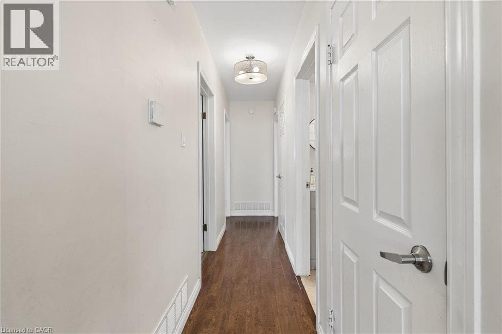 Detached for sale at 61 FAIRLAWN Road, Vanier, Kitchener, Ontario, photo 13