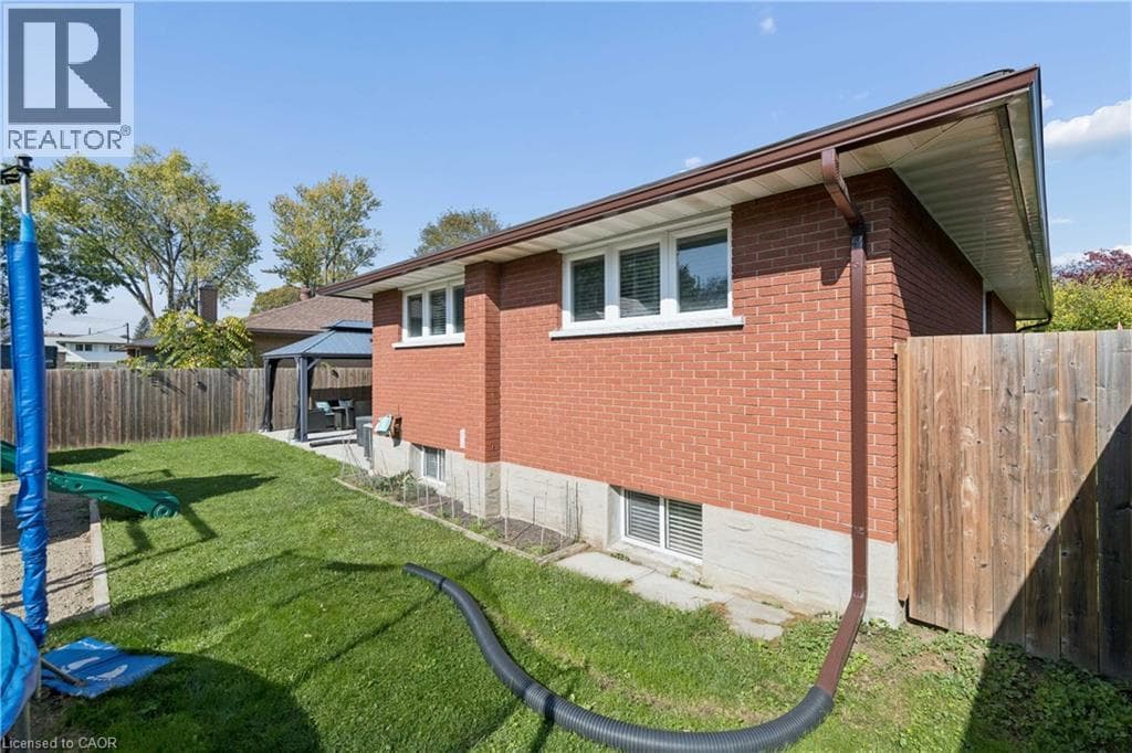 Detached for sale at 61 FAIRLAWN Road, Vanier, Kitchener, Ontario, photo 35