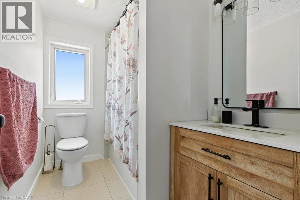 Detached for sale at 347 BANKSIDE Drive, Highland West, Kitchener, Ontario, photo 17