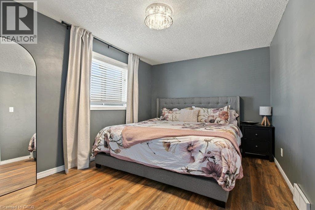 Detached for sale at 347 BANKSIDE Drive, Highland West, Kitchener, Ontario, photo 18
