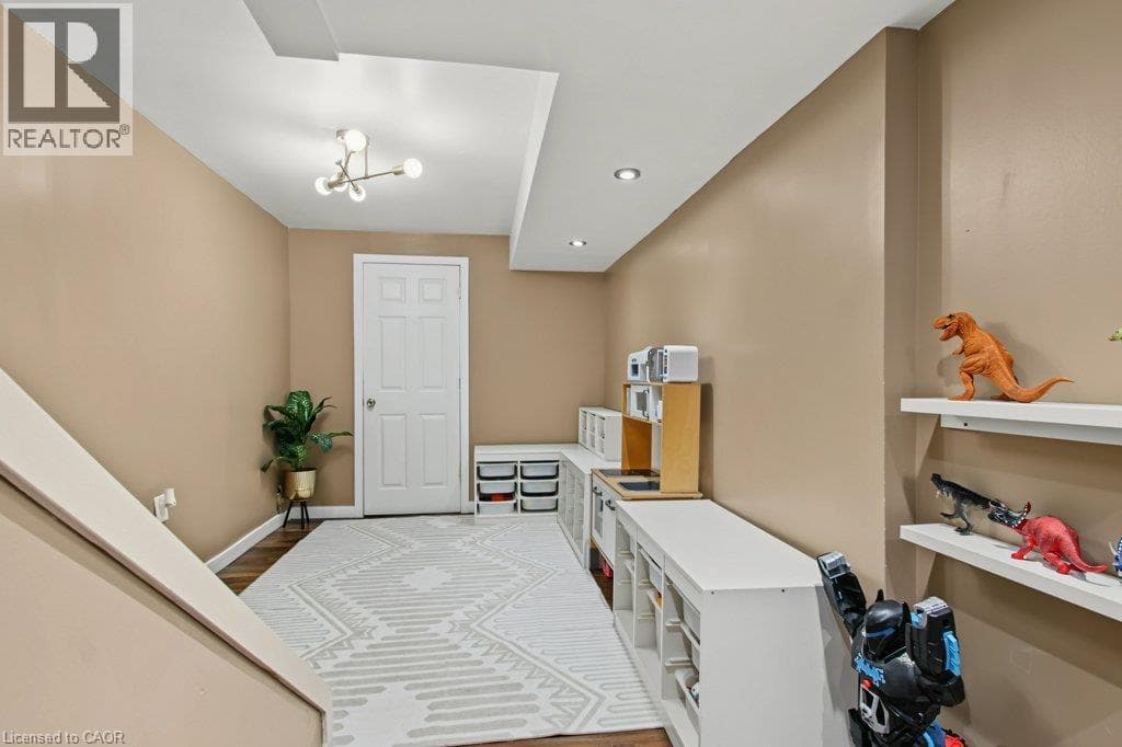 Detached for sale at 347 BANKSIDE Drive, Highland West, Kitchener, Ontario, photo 19