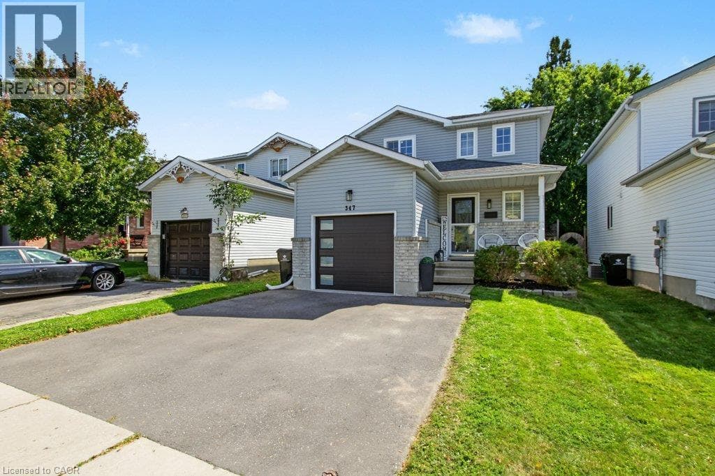 Detached for sale at 347 BANKSIDE Drive, Highland West, Kitchener, Ontario, photo 2