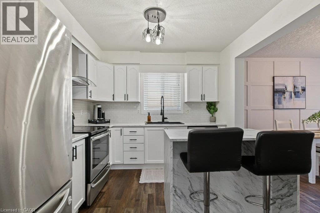 Detached for sale at 347 BANKSIDE Drive, Highland West, Kitchener, Ontario, photo 8