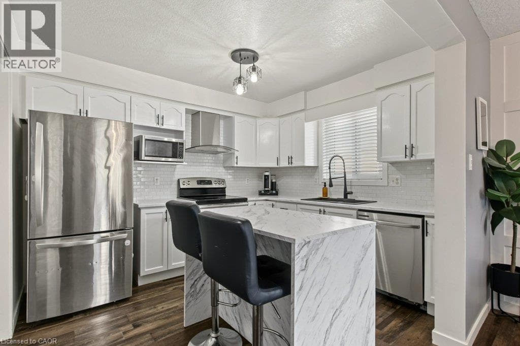 Detached for sale at 347 BANKSIDE Drive, Highland West, Kitchener, Ontario, photo 9