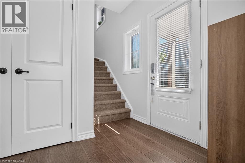 Townhouse for sale at 124 COMPASS Trail Unit# 49, Briardean, Cambridge, Ontario, photo 9