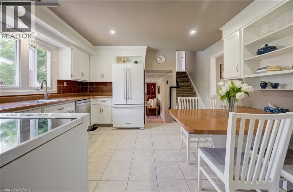 Detached for sale at 298 CREIGHTON Court, University Downs, Waterloo, Ontario, photo 9