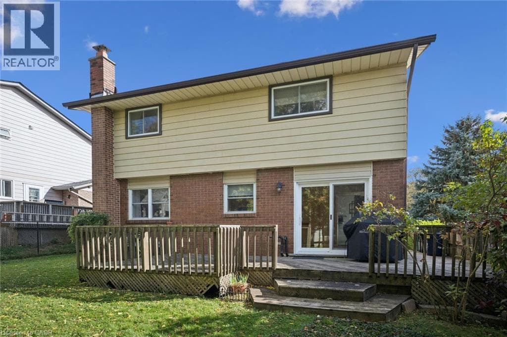 Detached for sale at 143 HILLBROOK Crescent, Forest Heights, Kitchener, Ontario, photo 37