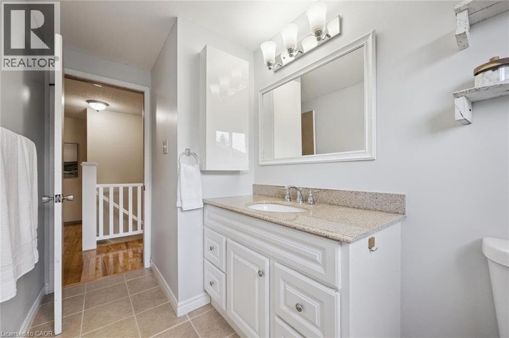 Detached for sale at 143 HILLBROOK Crescent, Forest Heights, Kitchener, Ontario, photo 24