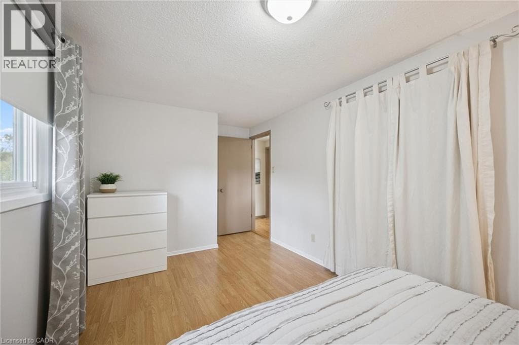 Detached for sale at 143 HILLBROOK Crescent, Forest Heights, Kitchener, Ontario, photo 20