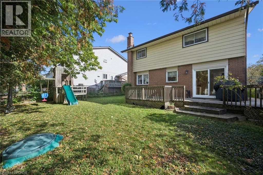 Detached for sale at 143 HILLBROOK Crescent, Forest Heights, Kitchener, Ontario, photo 34