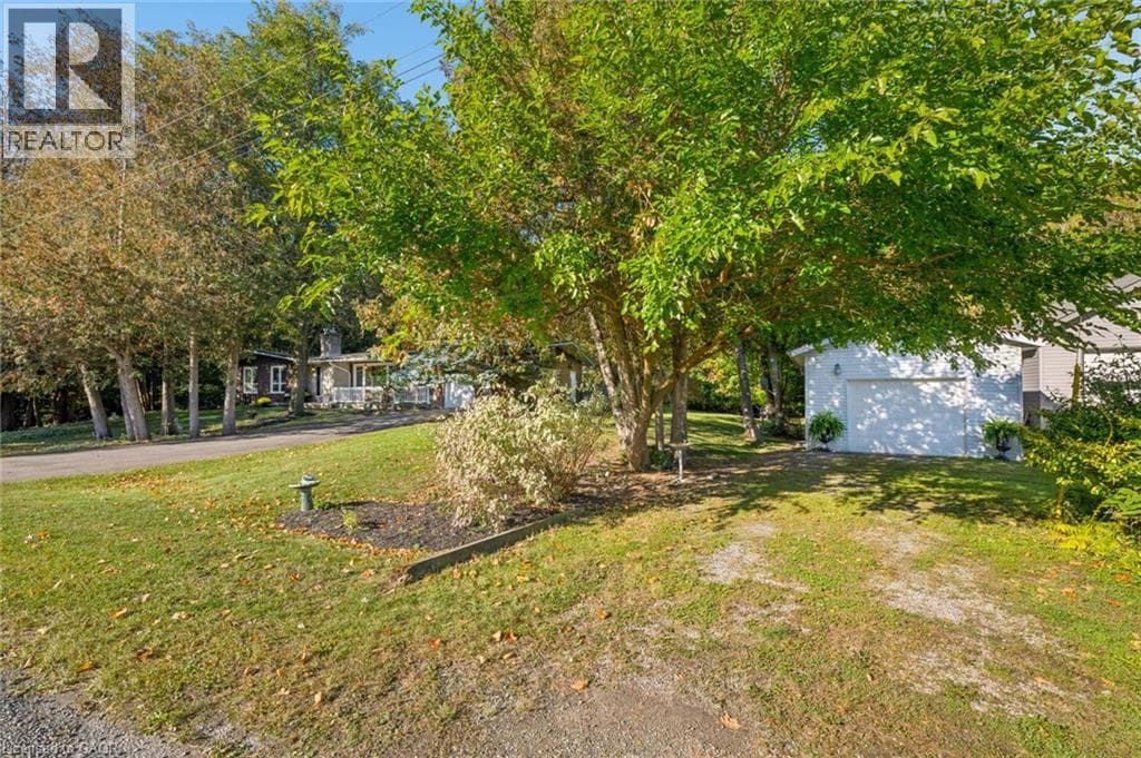 Detached for sale at 42 GREENWOOD Road, Bloomingdale, Woolwich, Ontario, photo 2