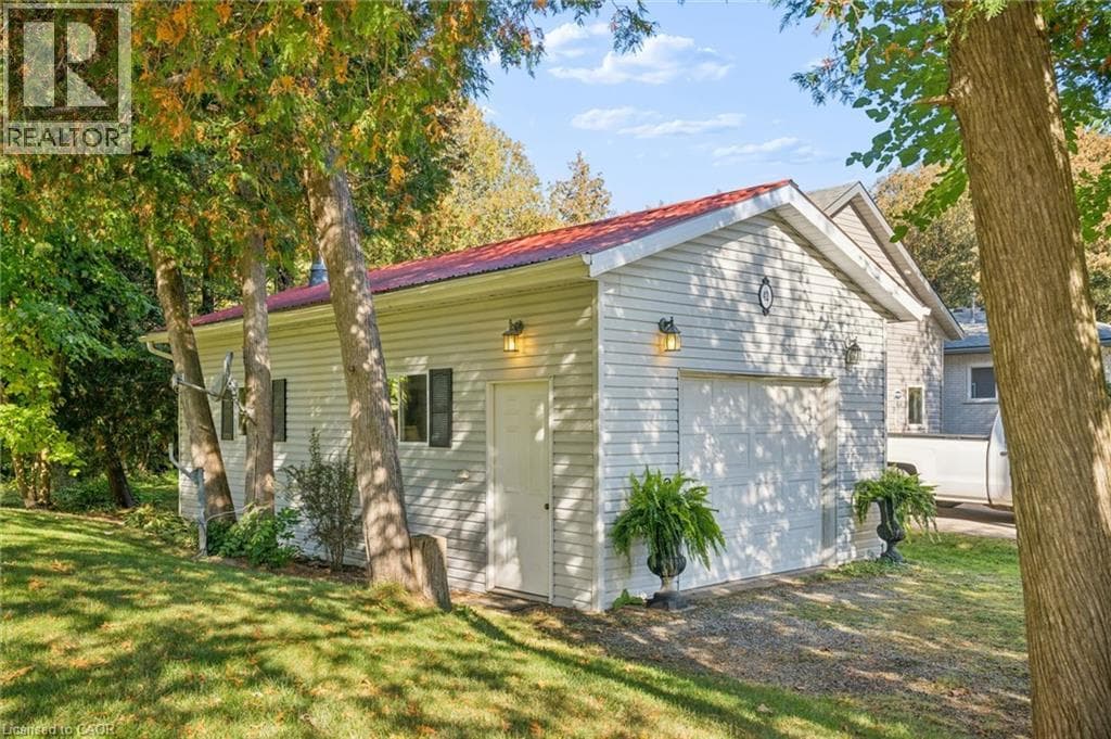 Detached for sale at 42 GREENWOOD Road, Bloomingdale, Woolwich, Ontario, photo 3