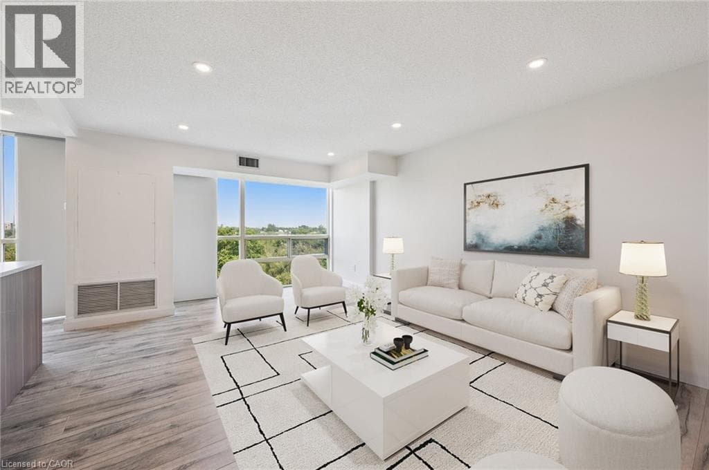 Apartment for sale at 55 BLUE SPRINGS Drive Unit# 706, Lincoln Heights, Waterloo, Ontario, photo 5
