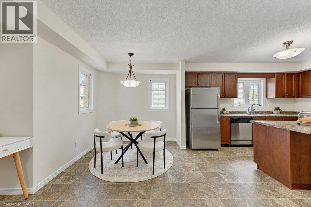 Townhouse for sale at 925 GLASGOW Street Unit# C, Highland West, Kitchener, Ontario, photo 13