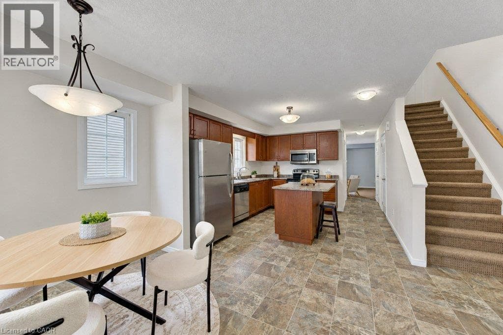 Townhouse for sale at 925 GLASGOW Street Unit# C, Highland West, Kitchener, Ontario, photo 7