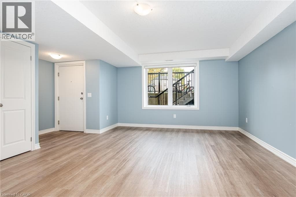 Apartment for sale at 243 CHAPEL HILL Drive, Doon South, Kitchener, Ontario, photo 8