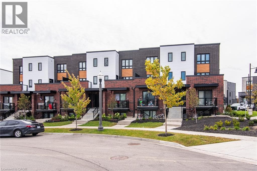 Apartment for sale at 243 CHAPEL HILL Drive, Doon South, Kitchener, Ontario, photo 2