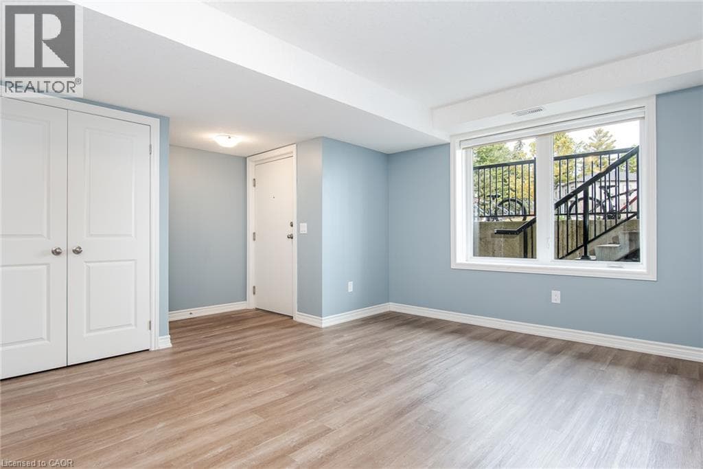 Apartment for sale at 243 CHAPEL HILL Drive, Doon South, Kitchener, Ontario, photo 9