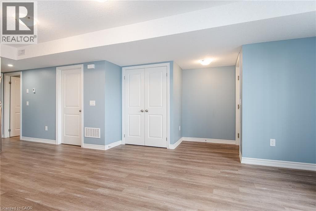 Apartment for sale at 243 CHAPEL HILL Drive, Doon South, Kitchener, Ontario, photo 13