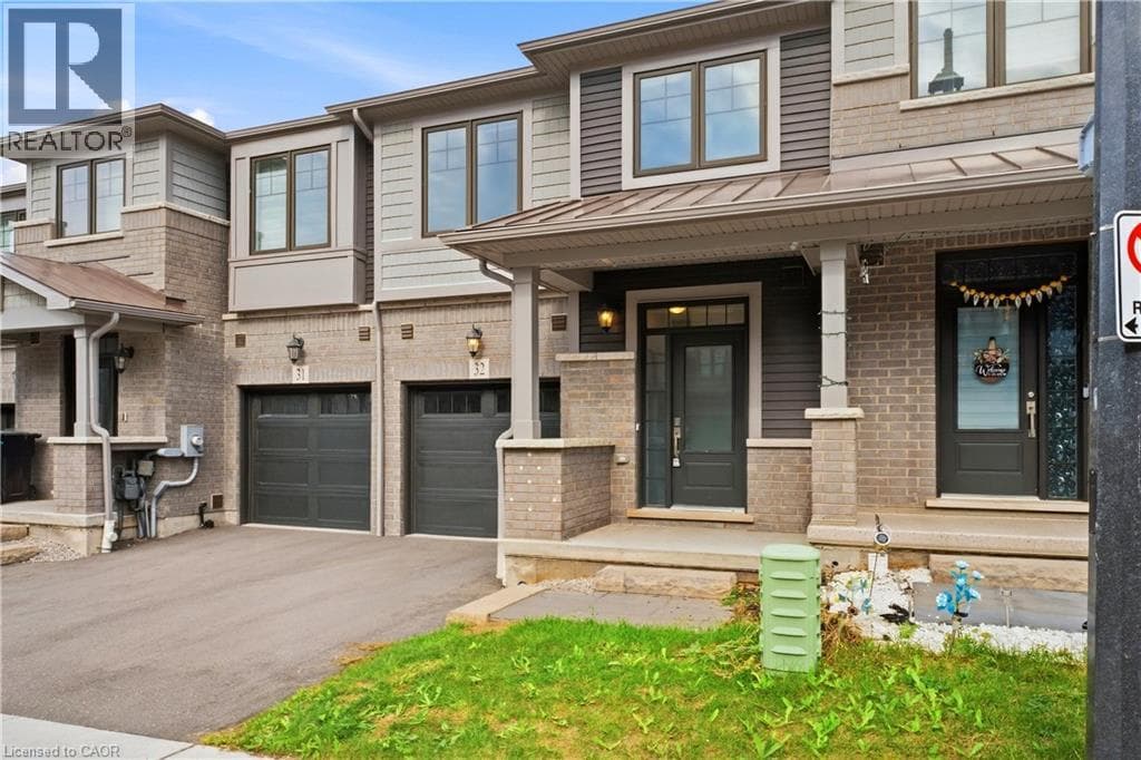 Townhouse for sale at 10 BIRMINGHAM Drive Unit# 32, Industrial Park, Cambridge, Ontario, photo 3