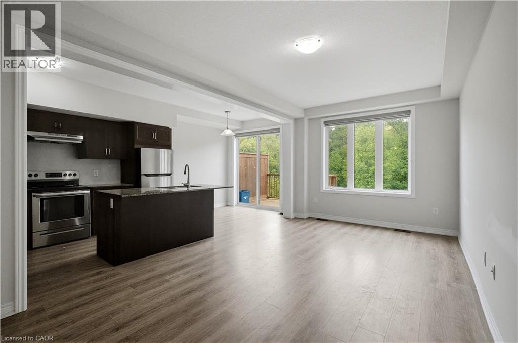 Townhouse for sale at 10 BIRMINGHAM Drive Unit# 32, Industrial Park, Cambridge, Ontario, photo 10