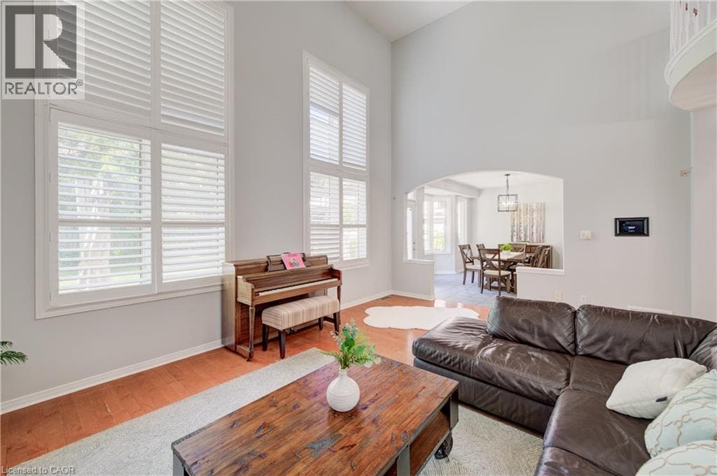 Detached for sale at 23 BUERKLE Court, Doon South, Kitchener, Ontario, photo 12