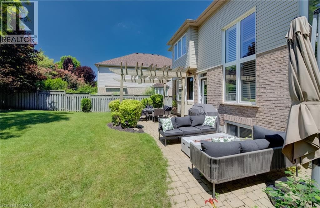 Detached for sale at 23 BUERKLE Court, Doon South, Kitchener, Ontario, photo 37