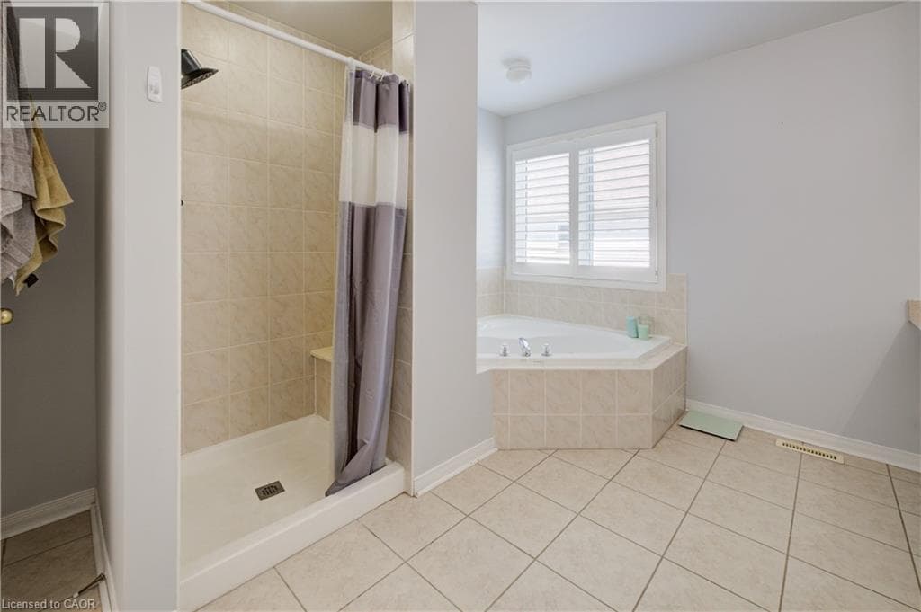 Detached for sale at 23 BUERKLE Court, Doon South, Kitchener, Ontario, photo 29