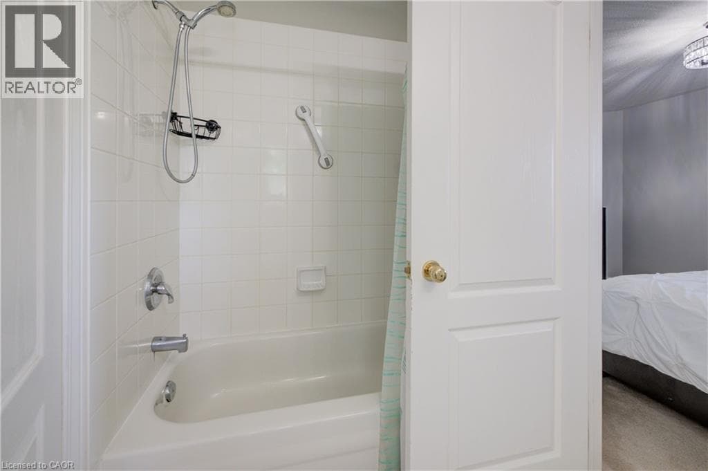 Detached for sale at 23 BUERKLE Court, Doon South, Kitchener, Ontario, photo 33