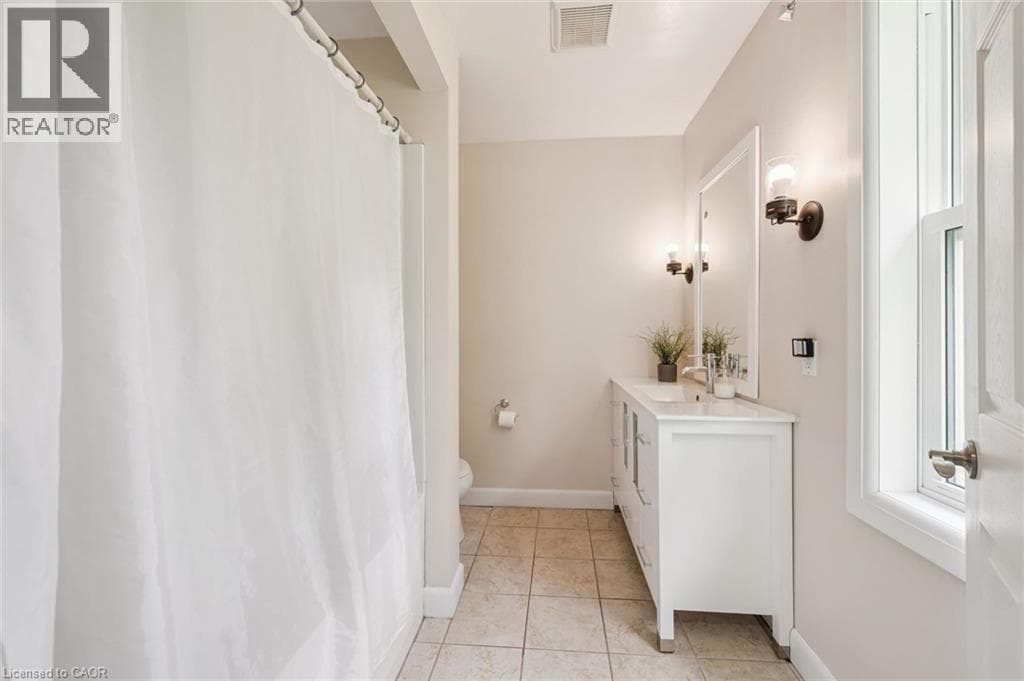 Detached for sale at 129 FLORENCE Avenue, Chicopee, Kitchener, Ontario, photo 9