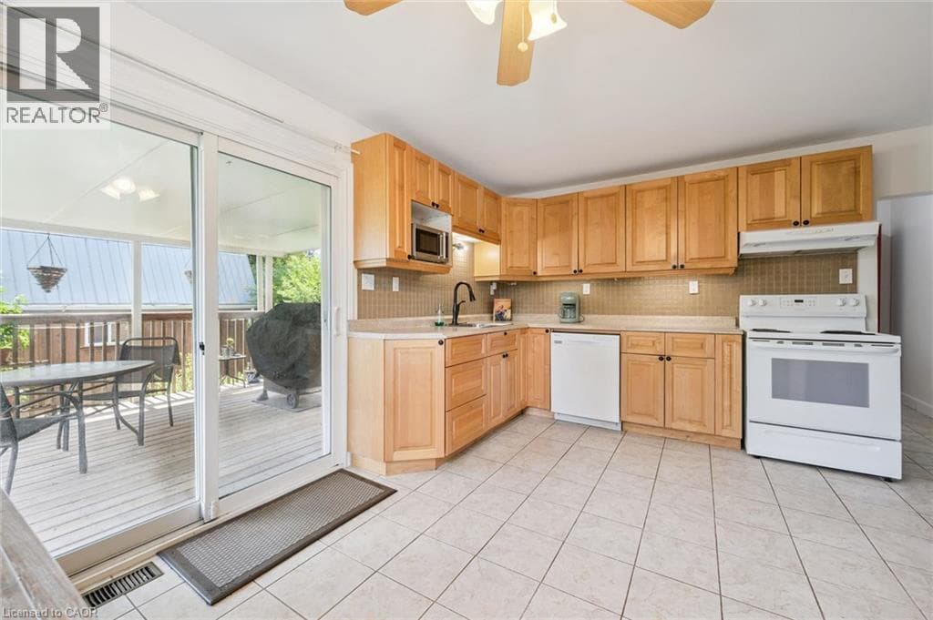 Detached for sale at 129 FLORENCE Avenue, Chicopee, Kitchener, Ontario, photo 7