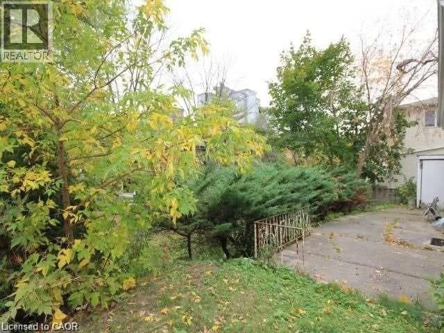 Detached for sale at 342 KING Street N, Mary Allen, Waterloo, Ontario, photo 4