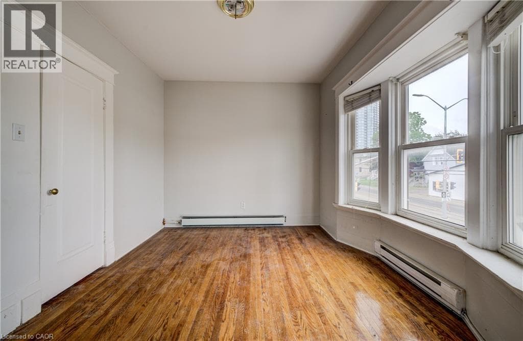 Detached for sale at 698 KING Street W, Midtown, Kitchener, Ontario, photo 22